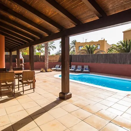 Casa Perla - With Big Garden And Private Pool Villa