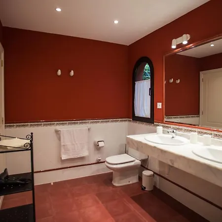 Casa Perla - With Big Garden And Private Pool Villa *